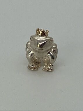 Halia 925 Sterling Silver & Gold Tone Crown Frog Prince Charm